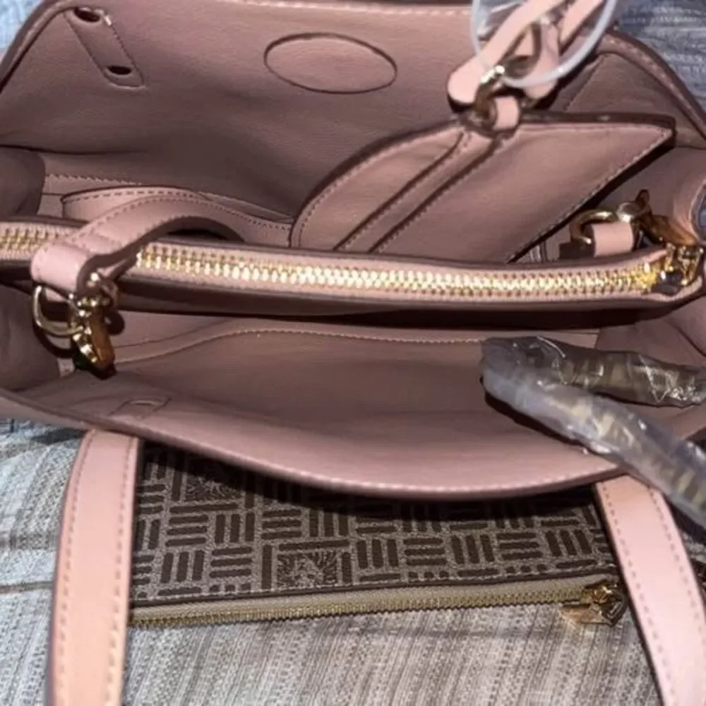 Anne Klein pink bag brand new never used